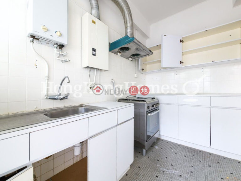 2 Bedroom Unit for Rent at Dor Fook Mansion