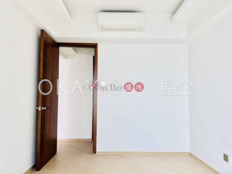 Gorgeous 3 bedroom on high floor with balcony | Rental