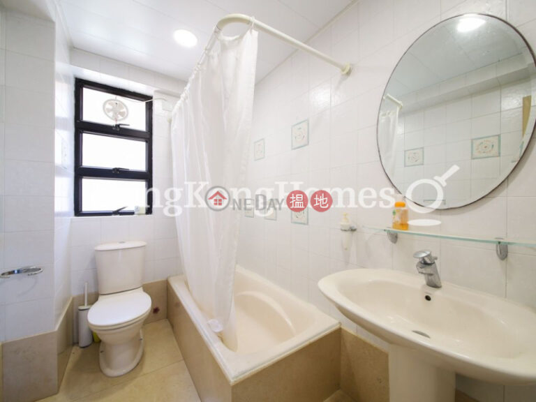 3 Bedroom Family Unit for Rent at Block 16-18 Baguio Villa, President Tower