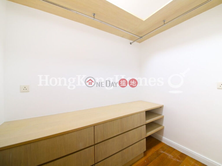 3 Bedroom Family Unit for Rent at Block 16-18 Baguio Villa, President Tower