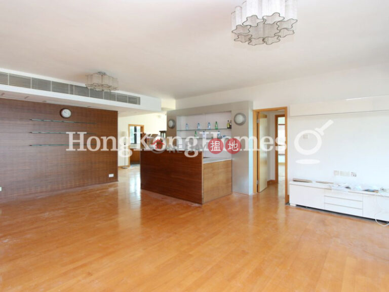 4 Bedroom Luxury Unit for Rent at La Mer Block 1-2