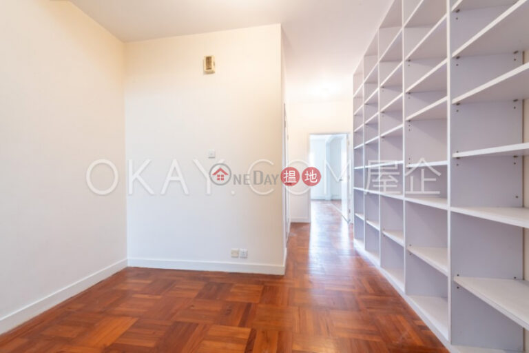 Gorgeous house with sea views, rooftop | Rental