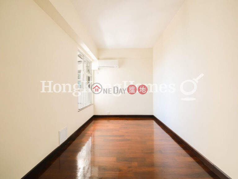 3 Bedroom Family Unit for Rent at The Regalis