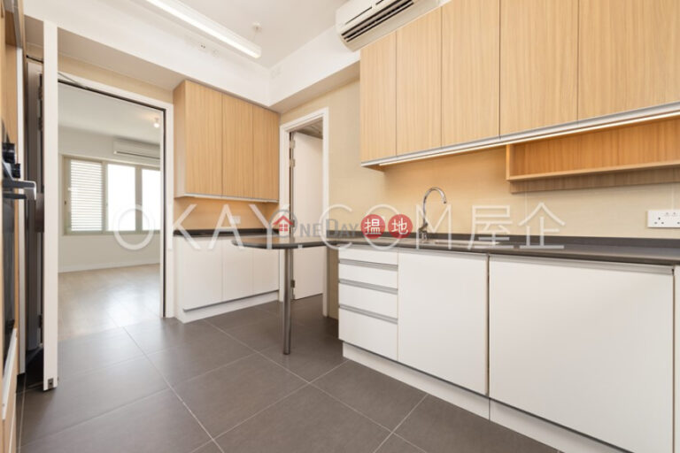 Rare 3 bedroom on high floor with sea views & balcony | Rental