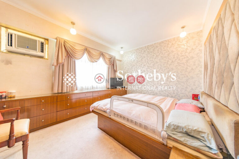 Property for Rent at Scenic Villas with 4 Bedrooms