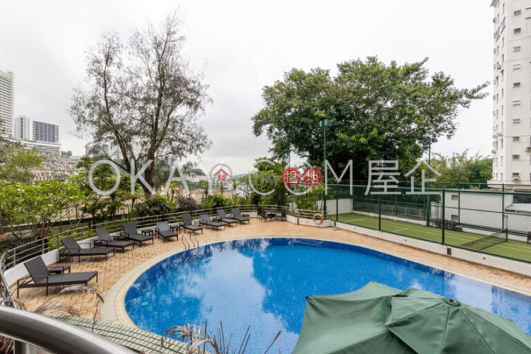 Elegant 3 bedroom with balcony & parking | Rental