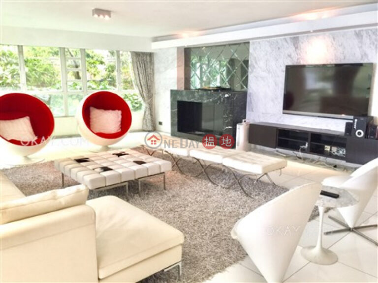 Gorgeous 4 bedroom with sea views & balcony | Rental