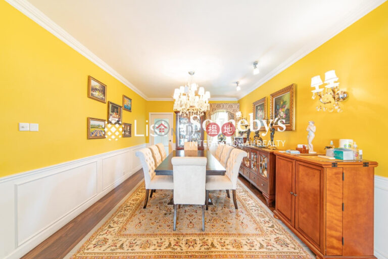 Property for Rent at Scenic Villas with 4 Bedrooms