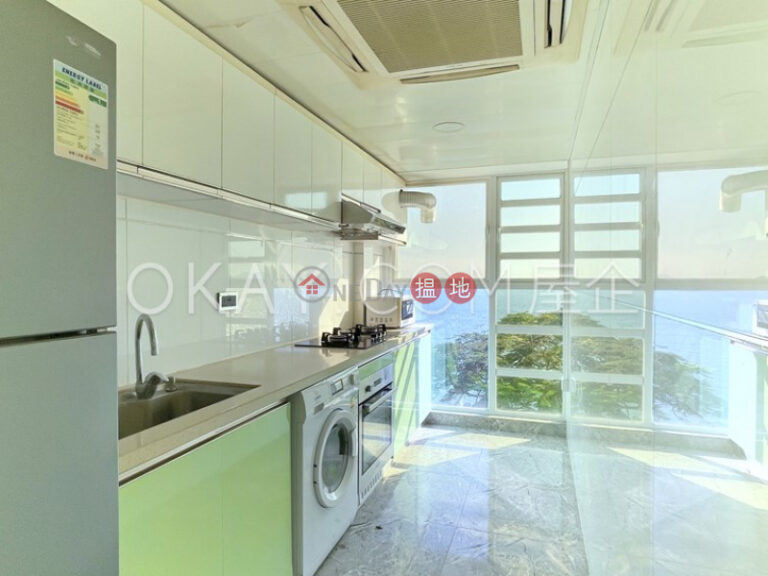 Exquisite 3 bedroom with balcony & parking | Rental